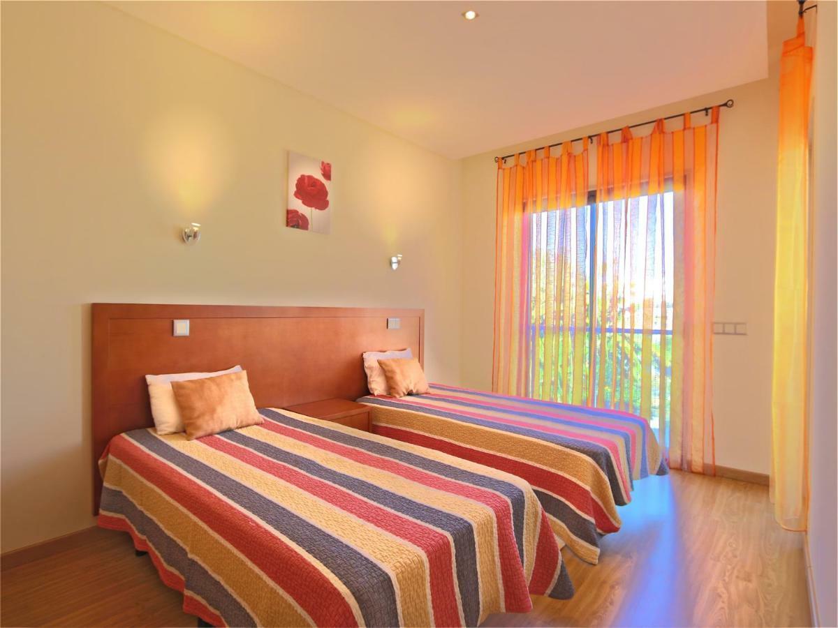 V4, Jardins Branqueira4 Near Beach, Villa *