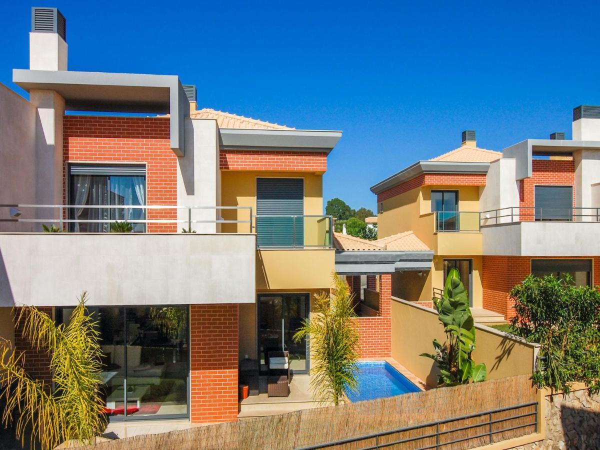 V4, Jardins Branqueira4 Near Beach,